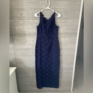 Trina Turk navy blue maxi dress sleeveless tank. Knee length built in slip